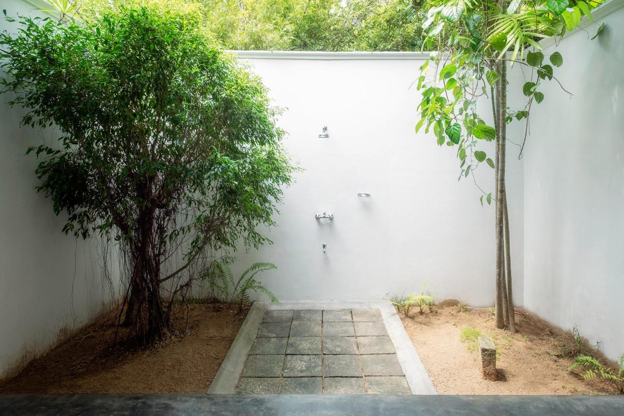 Nisala Arana Boutique Hotel Bentota Exterior photo